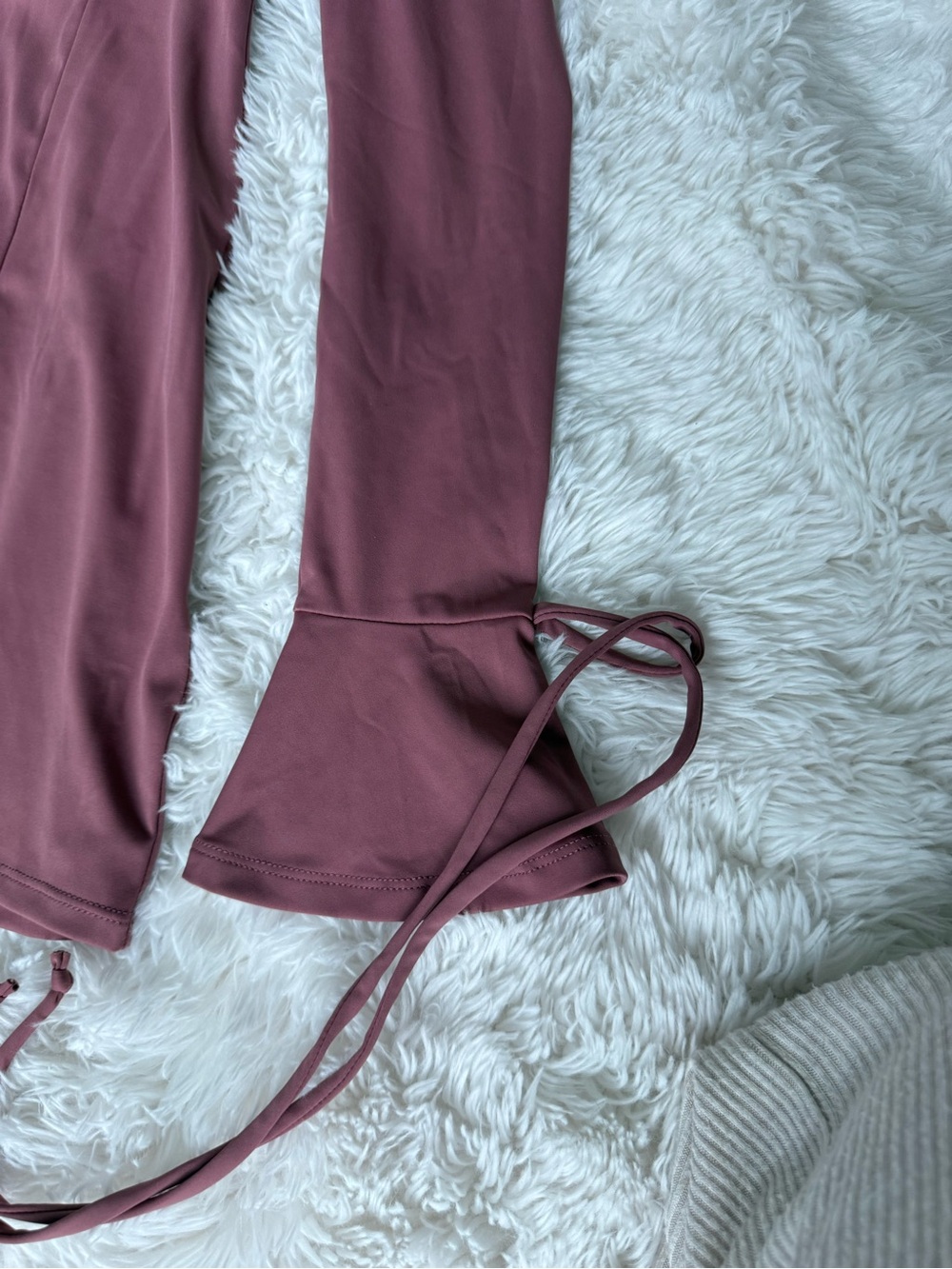 Fashion Nova Mauve Long-Sleeve Square Neck Tunic - Picture 4 of 4